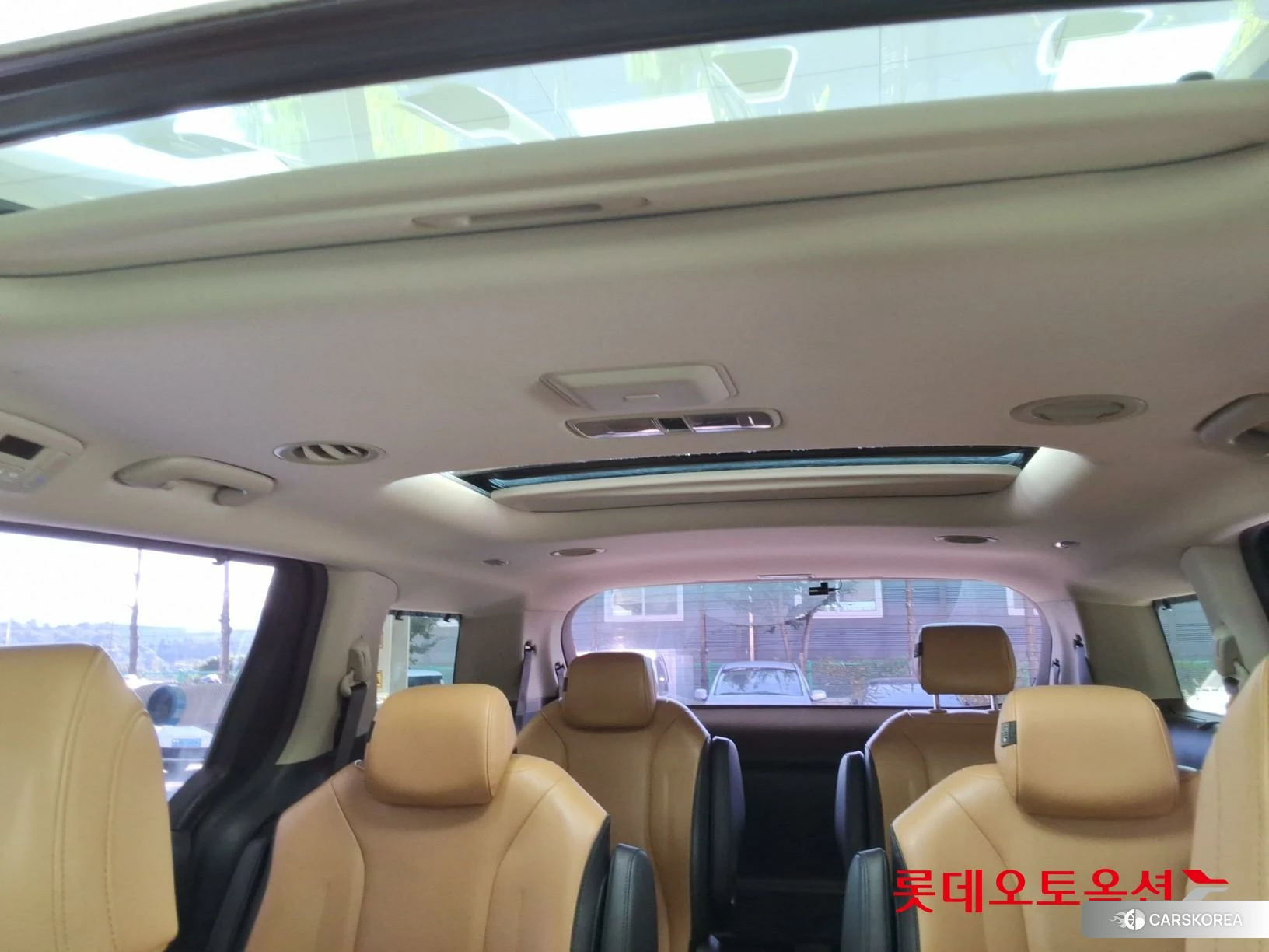 Kia Carnival id 4902362 из Кореи 26