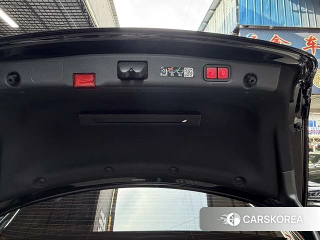 Mercedes-Benz E-class id 4278748 из Китая 26