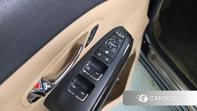 Kia All New Carnival id 4907716 из Кореи 26