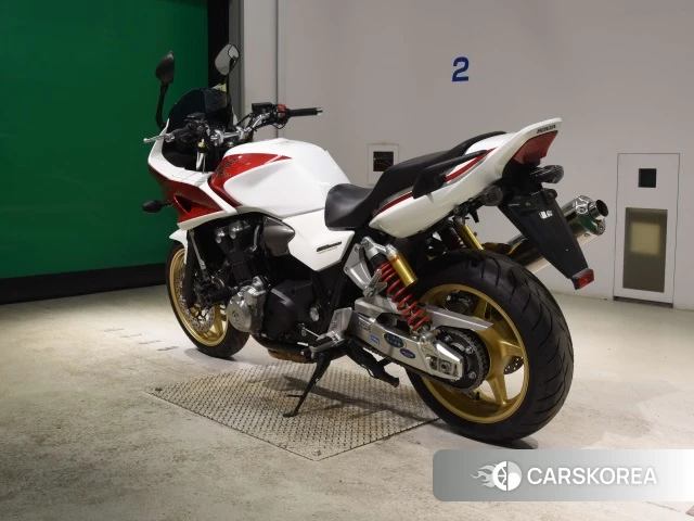 Honda CB1300SF BOLDOR ABS id 4184944 из Японии 26