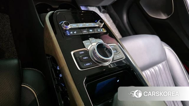 Genesis G90 id 4268998 из Кореи 26