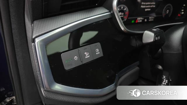 Audi Q3 (F3) id 4446322 из Кореи 26