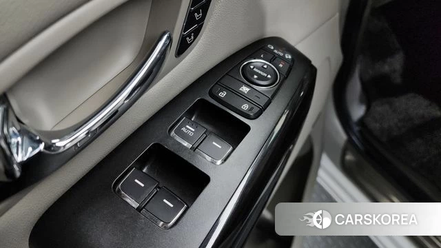 Kia The New Carnival id 4605344 из Кореи 26