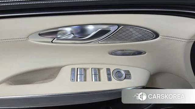 Genesis GV70 id 4308855 из Кореи 26