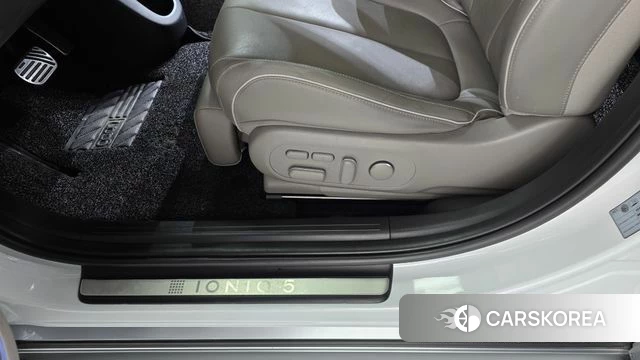 Hyundai Ionic 5 id 4506995 из Кореи 26