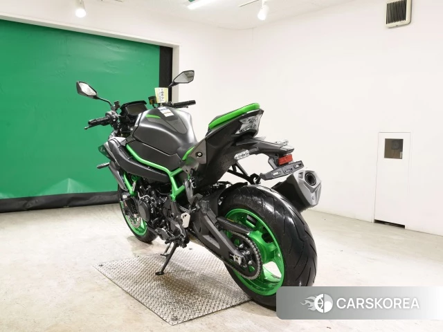 Kawasaki Z H2 SE id 3950256 из Японии 26