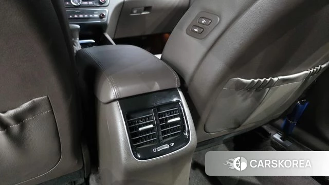Kia Come New K7 id 4882396 из Кореи 26