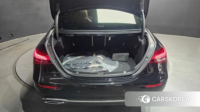 Mercedes-Benz E-Class W213 id 4573069 из Кореи 26