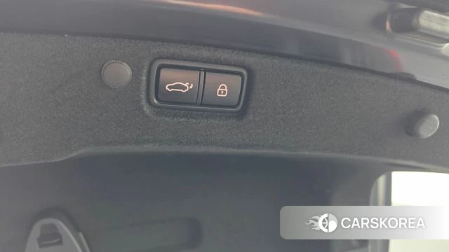 Kia K7 Premier Hybrid id 4362382 из Кореи 26