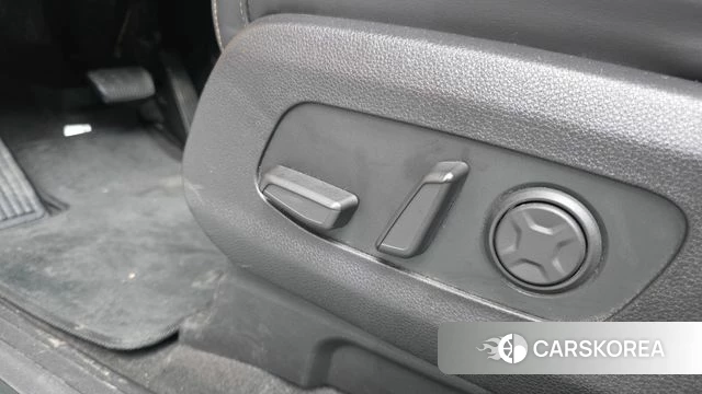 Kia Carnival 4th generation id 4636071 из Кореи 26