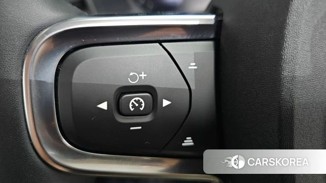 Volvo XC40 id 4395204 из Кореи 26