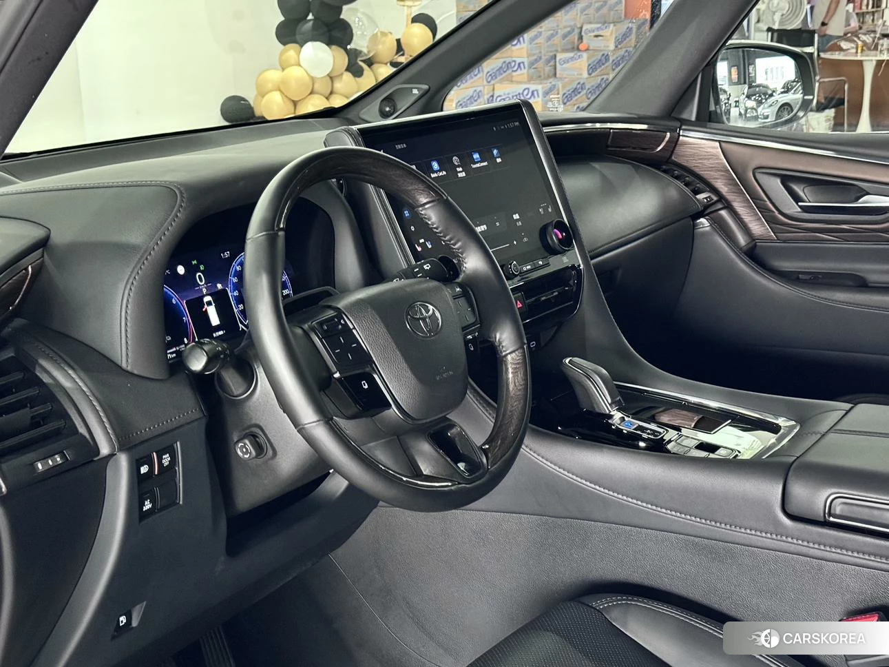 Toyota Elfa id 4407442 из Китая 26