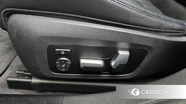 BMW i4 id 4315791 из Кореи 26