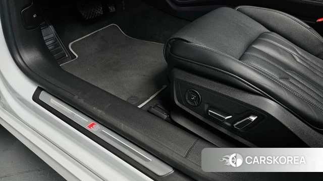 Audi A7 (4K) id 4624596 из Кореи 26