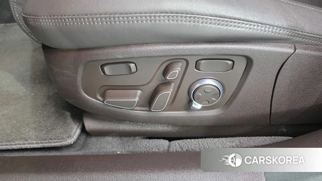 Genesis G90 id 4595109 из Кореи 26