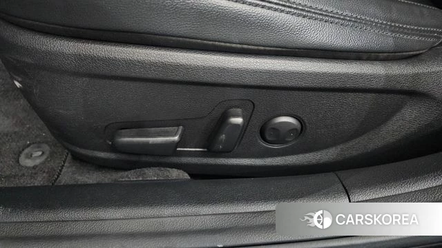 Hyundai The New Grandeur IG id 4323051 из Кореи 26