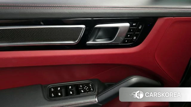 Porsche Cayenne (PO536) id 4389842 из Кореи 26