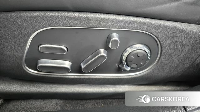 Genesis G90 (RS4) id 4349769 из Кореи 26