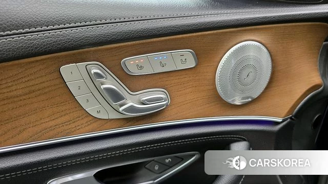 Mercedes-Benz E-Class W213 id 4196503 из Кореи 26