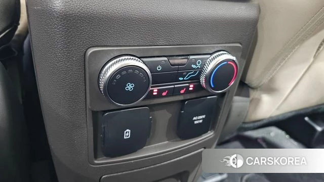 Ford Explorer 6th Generation id 4758192 из Кореи 26
