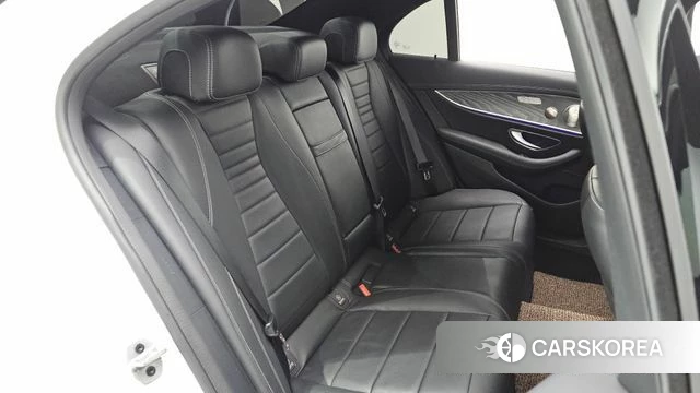 Mercedes-Benz E-Class W213 id 4523864 из Кореи 26