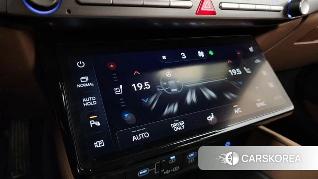 Hyundai Grandeur Hybrid (GN7) id 4360256 из Кореи 26
