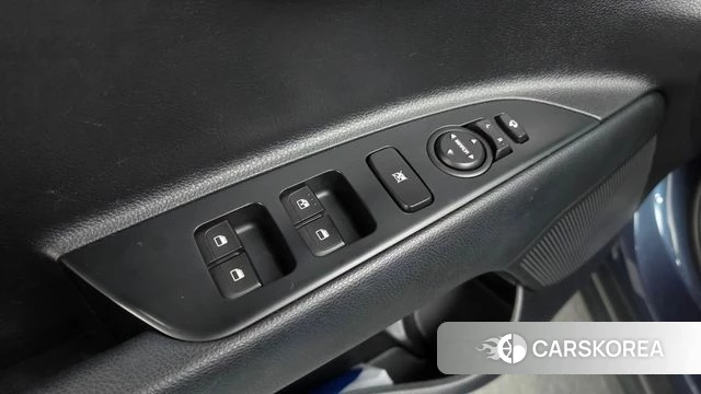 Kia Stonic id 4558024 из Кореи 26