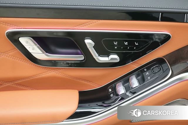 Mercedes-Benz Maybach S-class id 4272542 из Китая 26