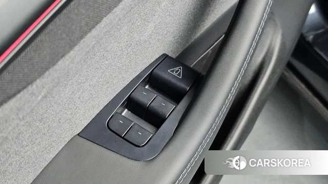 Tesla Model Y id 4691119 из Кореи 26