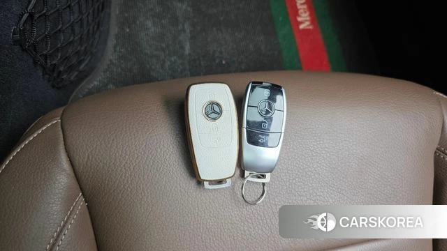 Mercedes-Benz E-Class W213 id 4900545 из Кореи 26