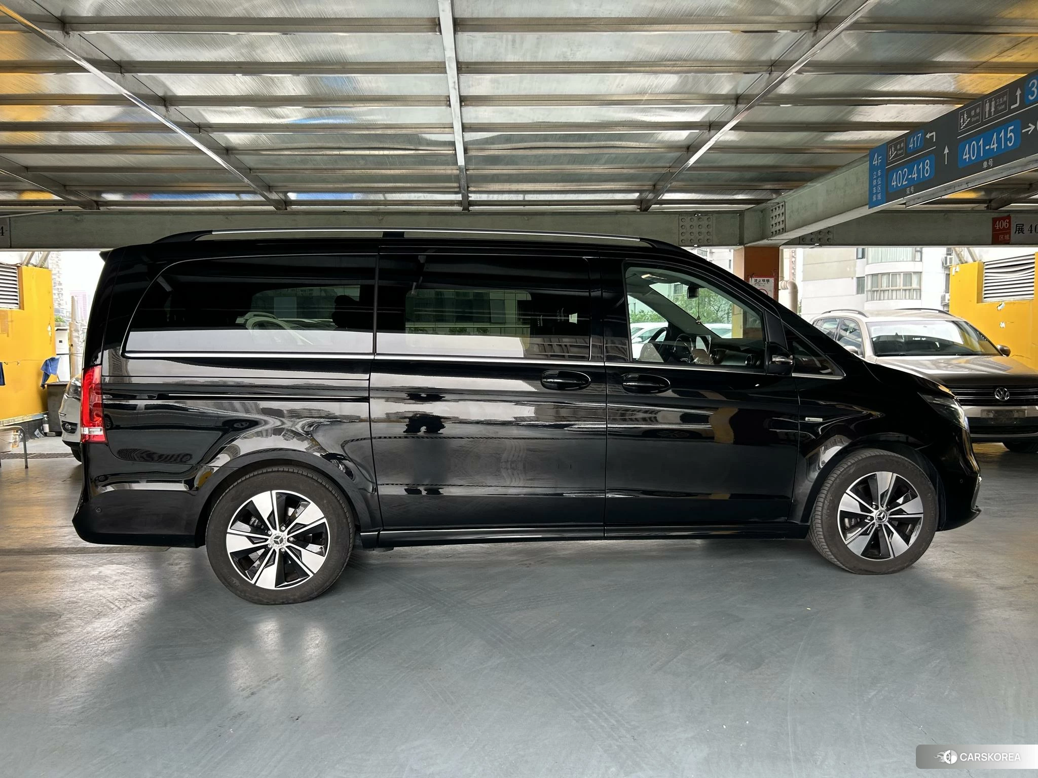 Mercedes-Benz V-class id 4467694 из Китая 26