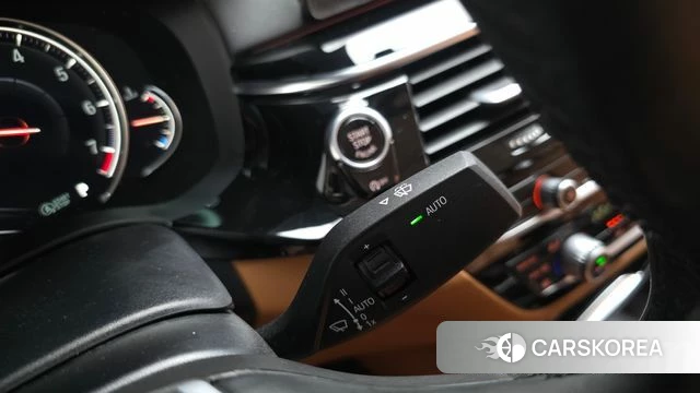 BMW 5 Series (G30) id 4397639 из Кореи 26