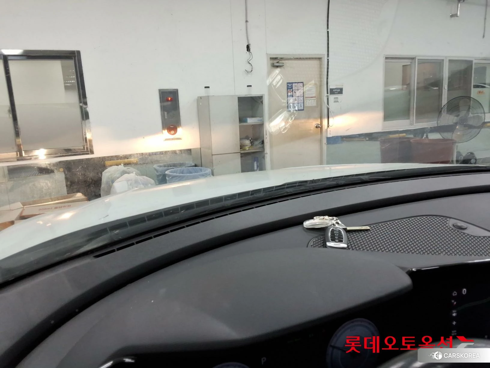Hyundai Avante Hybrid id 4902383 из Кореи 26