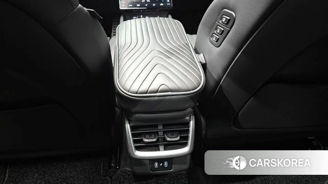 Hyundai Grandeur Hybrid (GN7) id 4578413 из Кореи 26
