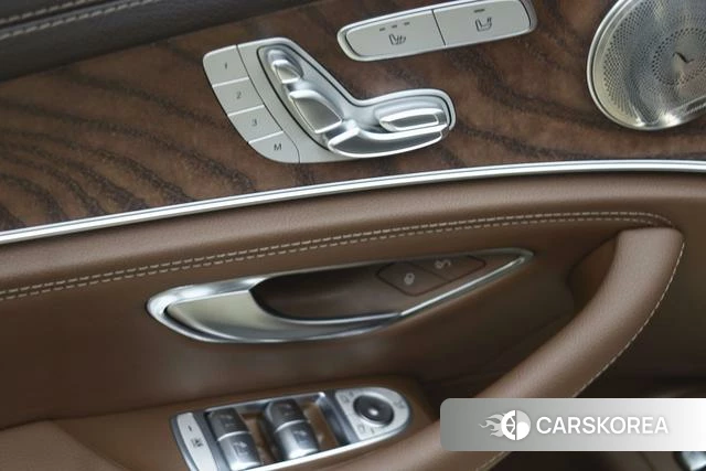 Mercedes-Benz E-class id 4313865 из Китая 26