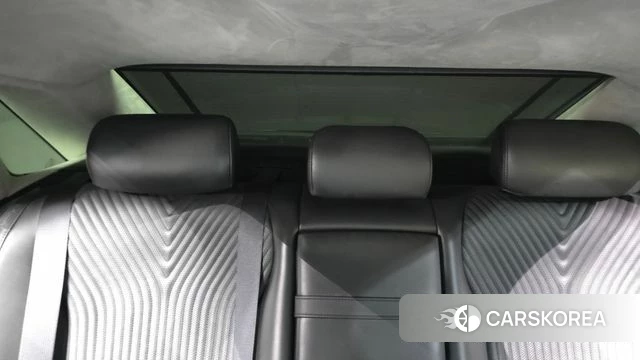Hyundai Grandeur (GN7) id 4929089 из Кореи 26