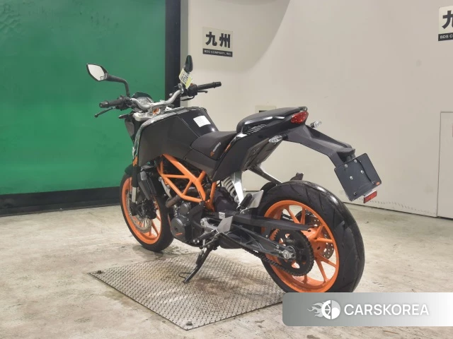 KTM 390 DUKE id 3939647 из Японии 26