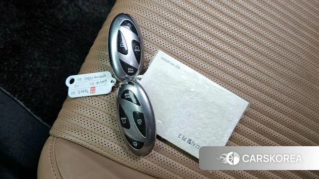 Hyundai Grandeur Hybrid (GN7) id 4281335 из Кореи 26