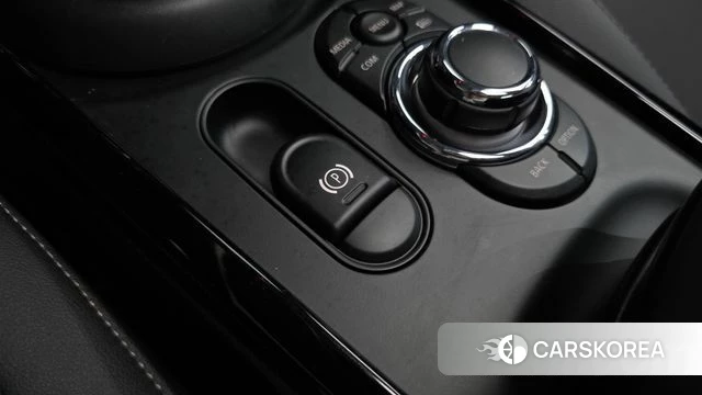 Mini Cooper Clubman id 4917275 из Кореи 26