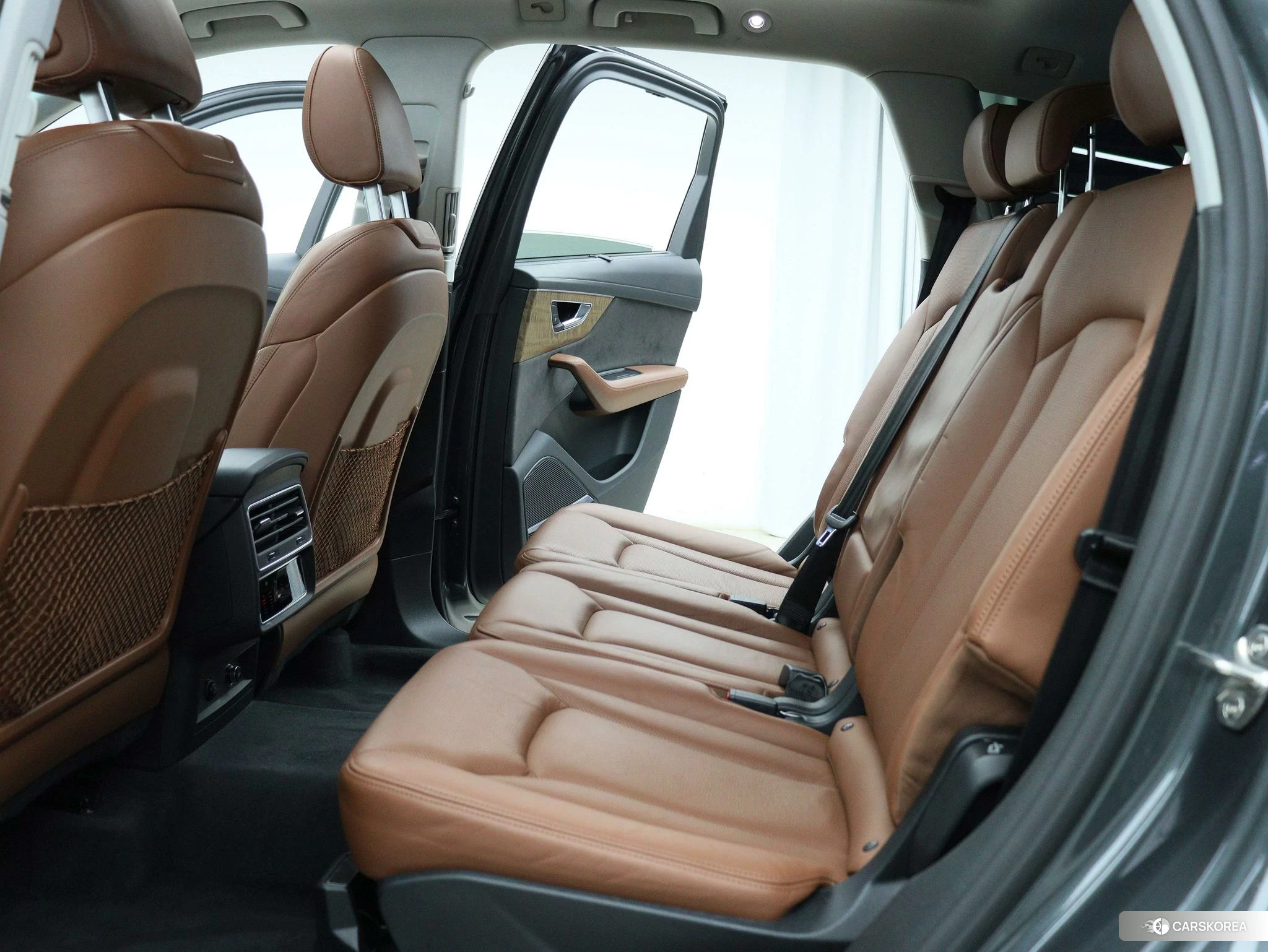 Audi Q7 id 4467562 из Китая 26