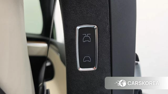 Tesla Model X id 4792439 из Кореи 26