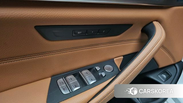 BMW 5 Series (G30) id 4422993 из Кореи 26