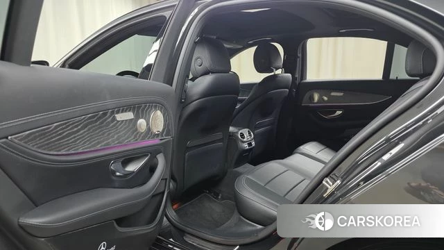 Mercedes-Benz E-Class W213 id 4774889 из Кореи 26