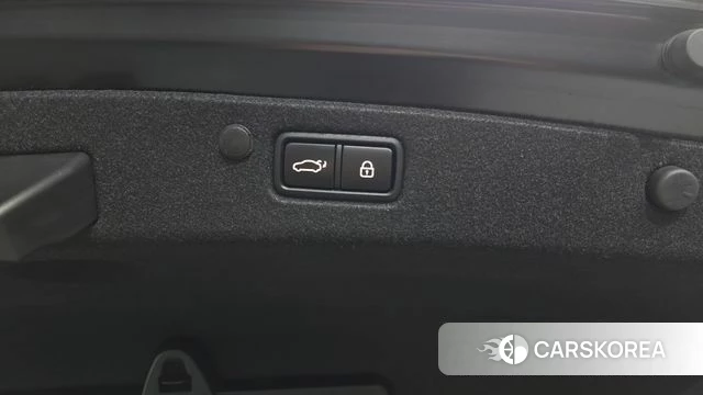 Hyundai The New Grandeur IG Hybrid id 4636370 из Кореи 26
