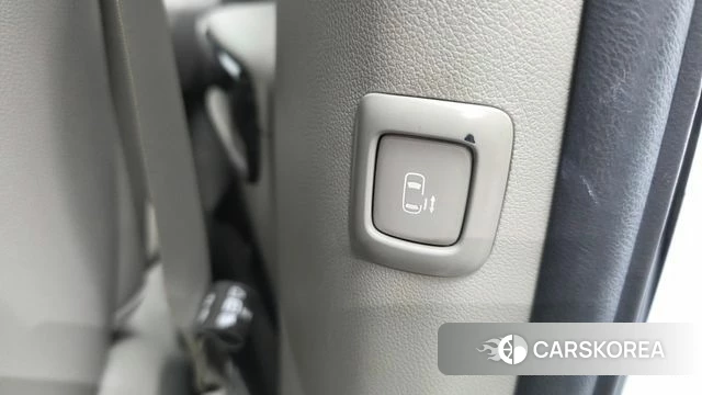 Kia The New Carnival id 4667624 из Кореи 26
