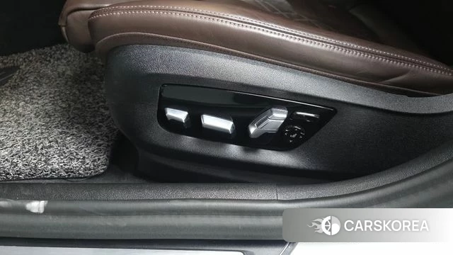 BMW 5 Series (G30) id 4496022 из Кореи 26