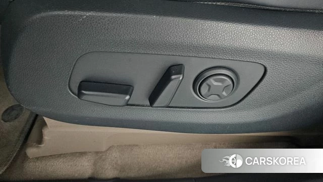 Kia Carnival 4th generation id 4360903 из Кореи 26