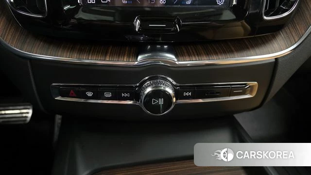 Volvo XC60 second Generation id 4316069 из Кореи 26