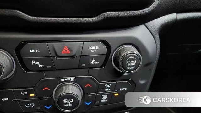 Jeep Renegade id 4376560 из Кореи 26