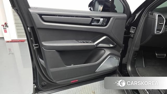 Porsche Cayenne (PO536) id 4640879 из Кореи 26